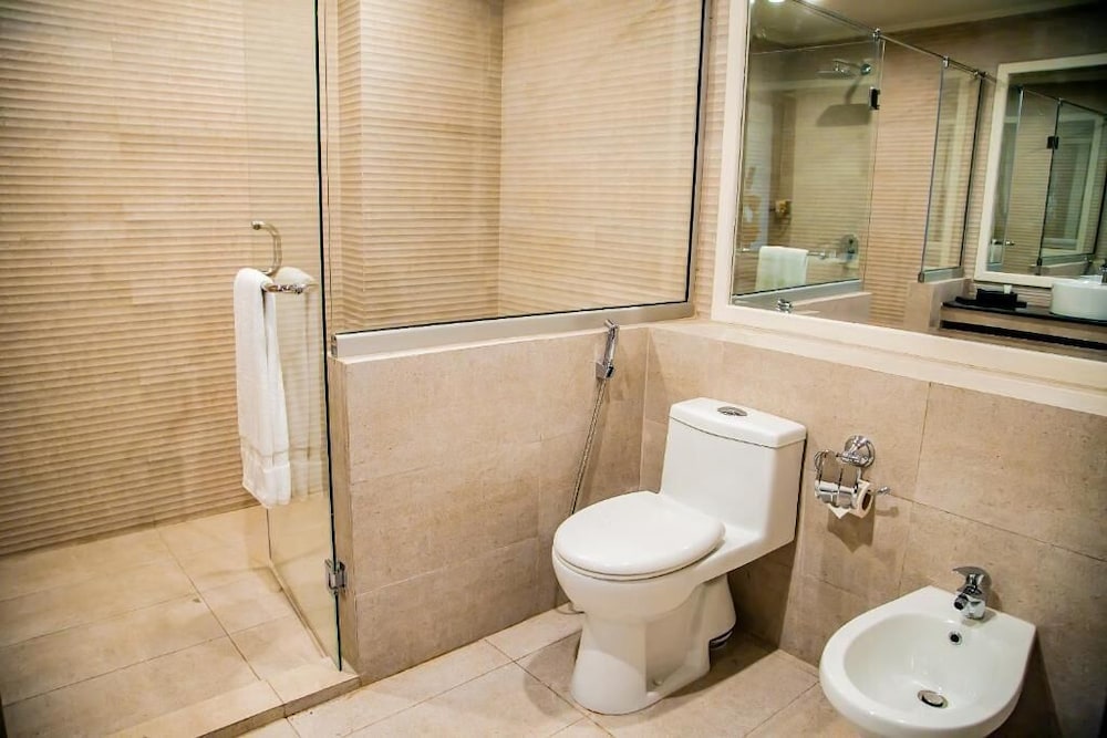 Фото Saffron D'or Hotels Lahore