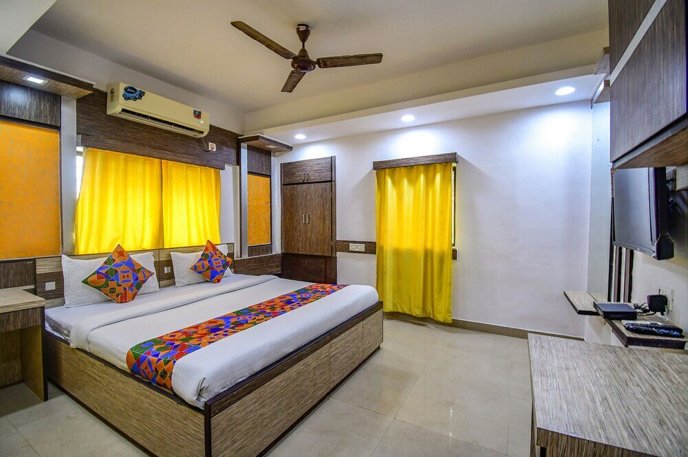 Фото Fabhotel Adri Hotels