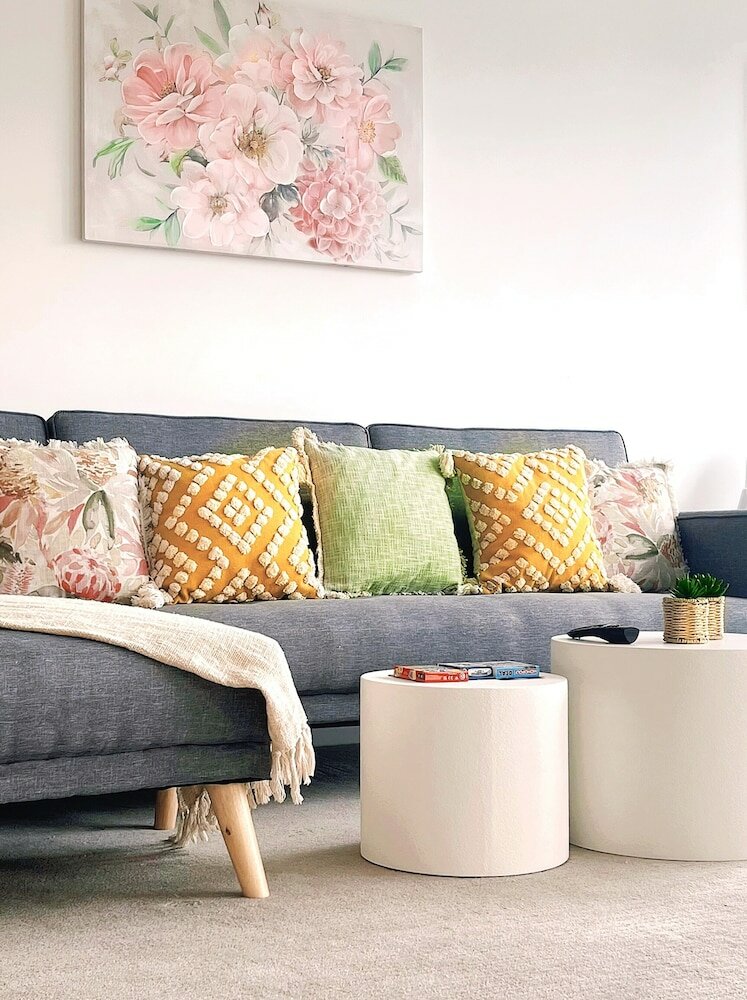 Фото Crown Front