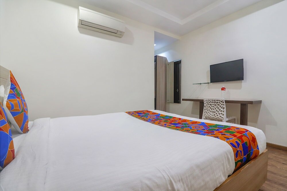 Фото Fabhotel Pride Inn Financia