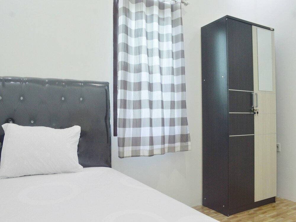 Hotel Spot On 91616 Kharisma Guest House, Balikpapan, photo