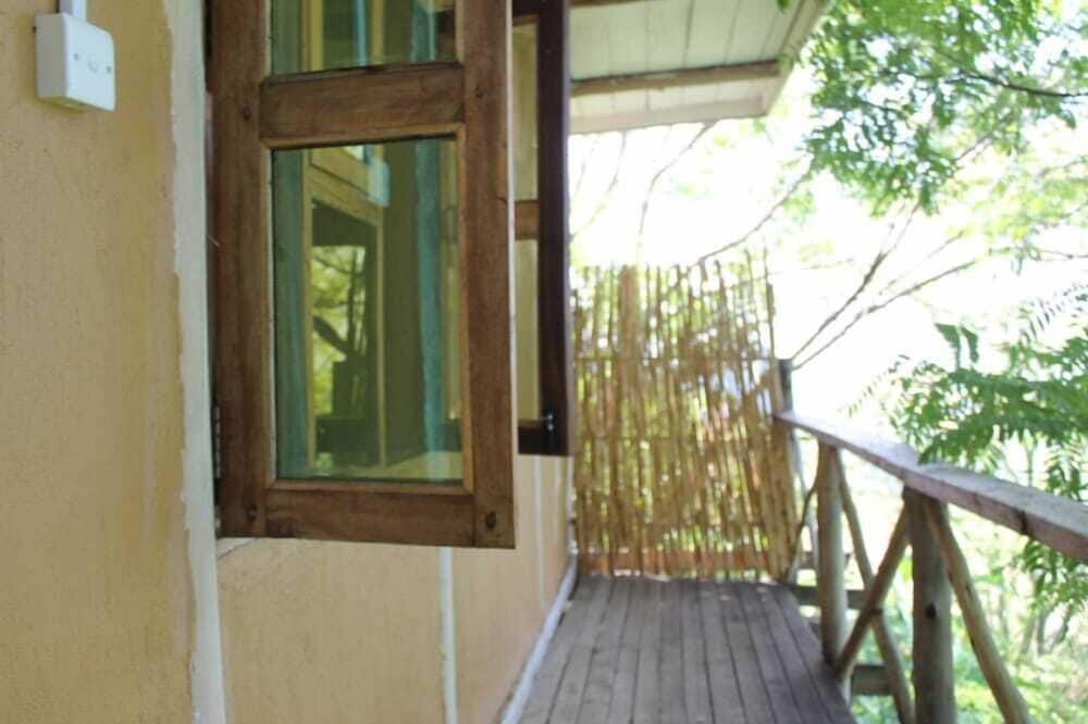 Фото Lake Mwamba Lodge