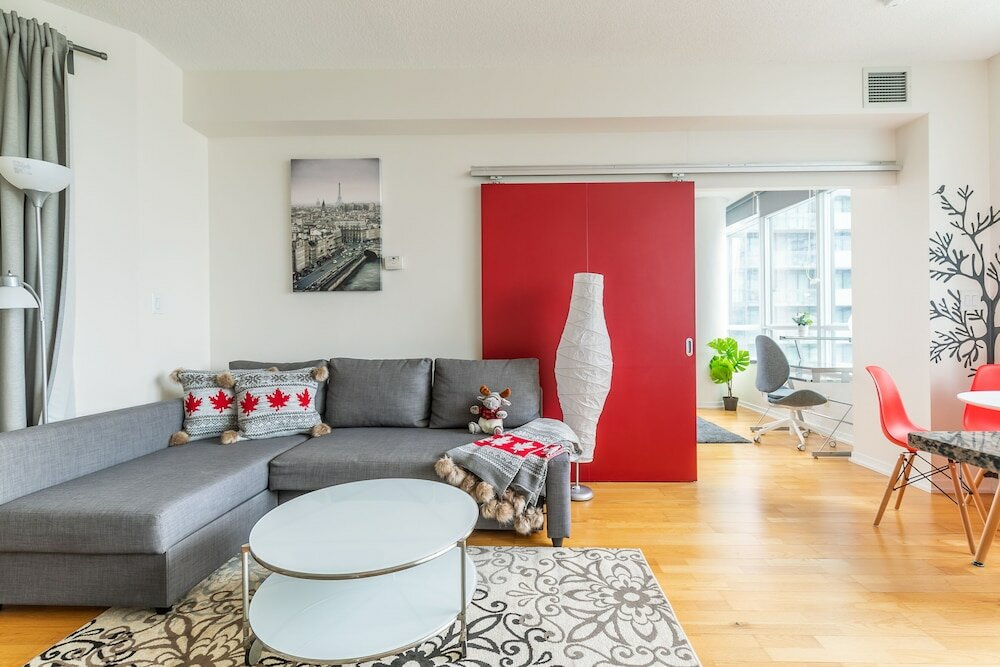 Фото Stylish 1br in Heart of City 2204