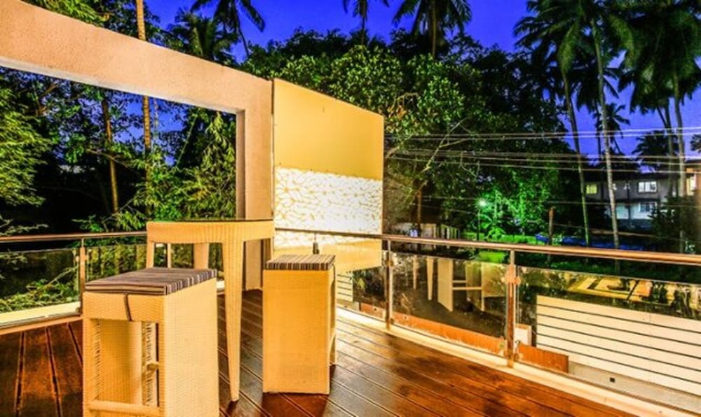 Фото FabHotel Casa Kiara With Pool Side Bar, Calangute