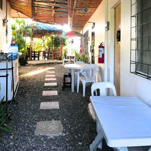 Гостиница Gerty's Tourist Inn powered by Cocotel
