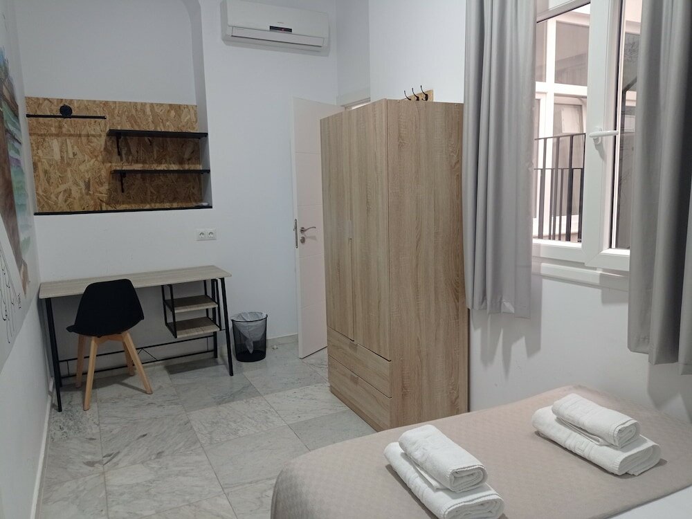 Фото Planeta Cadiz Hostel