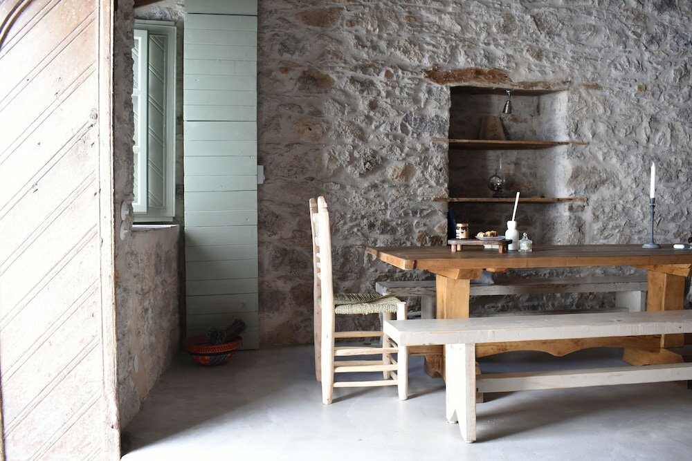 Фото Latmos 1860