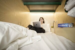 Гостиница Green Marmot Capsule Hotel Zurich