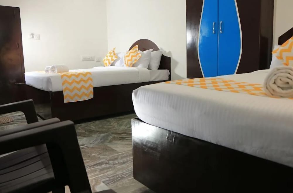 Фото Hotel Jaisas Paradise