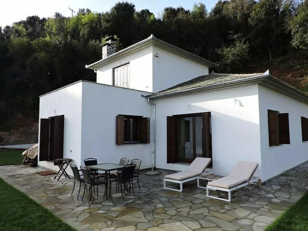 Фото Villa Mylopotamos