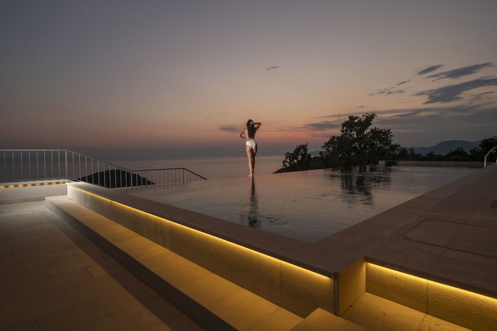 Фото Vivid Blue Serenity Resort