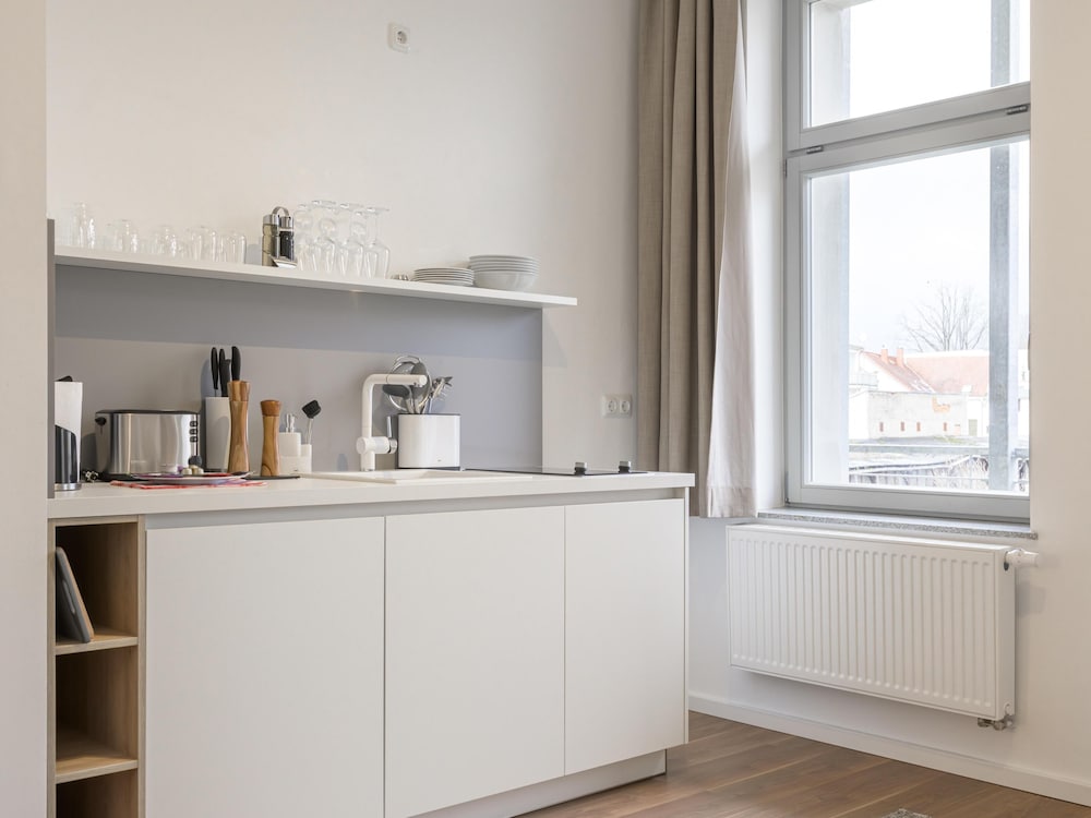 Фото Limehome Zwickau Große Biergasse