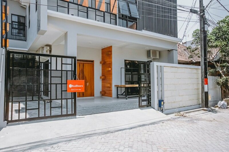 Гостиница KoolKost Syariah @ Sigura-Gura Malang в Маланге