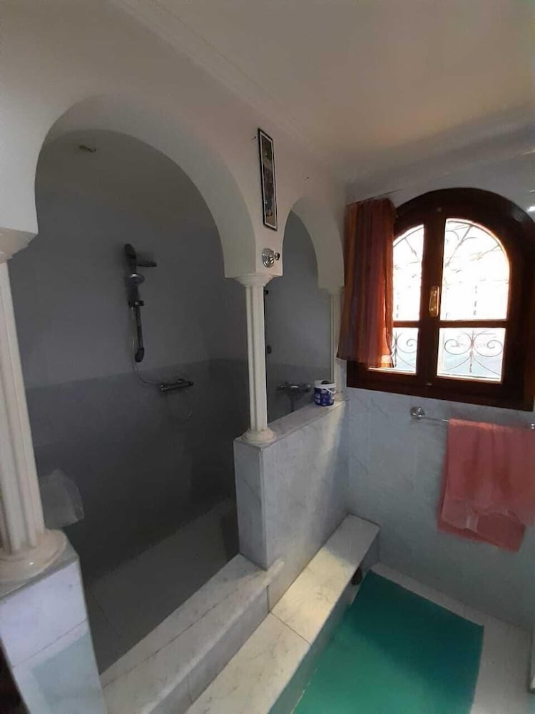 Фото Maranga Surfvilla - Hostel