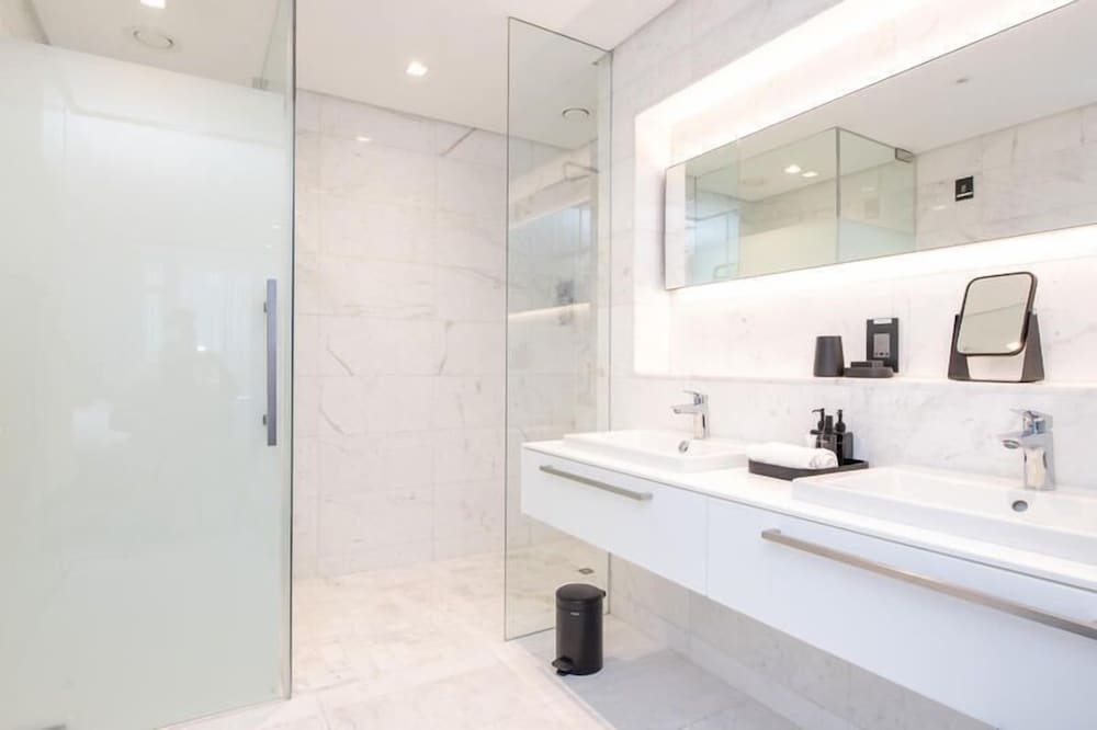 Фото Bradway Apartments