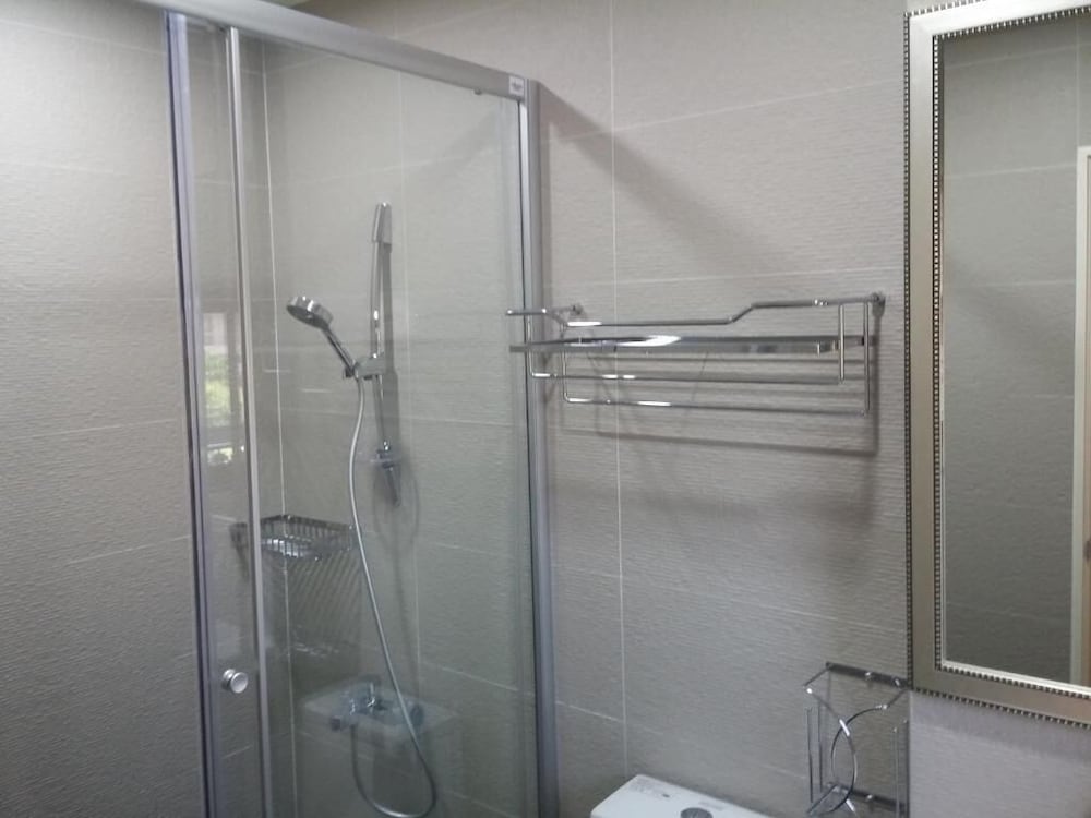 Фото Fuga Royal Hall Homestay