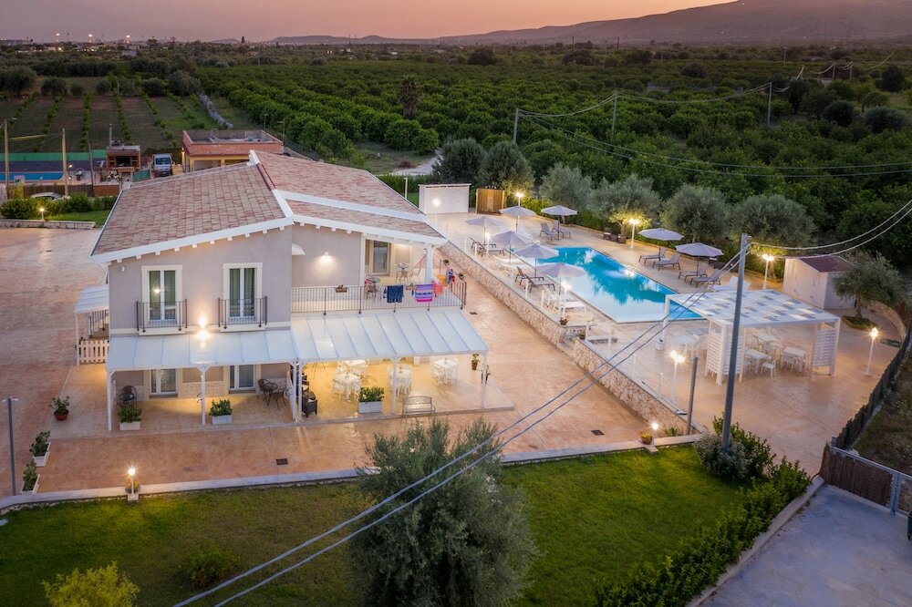 Фото Tramonto Ibleo Resort