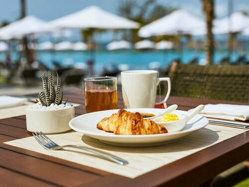 Гостиница Mövenpick Villas & Residences Phu Quoc в Фукуоке