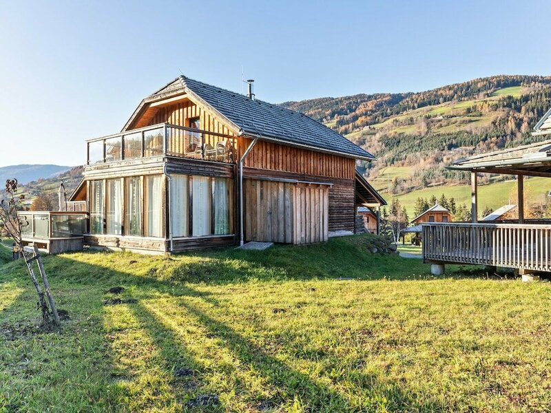 Гостиница Spacious Holiday Home in Styria near Kreischberg Ski Area