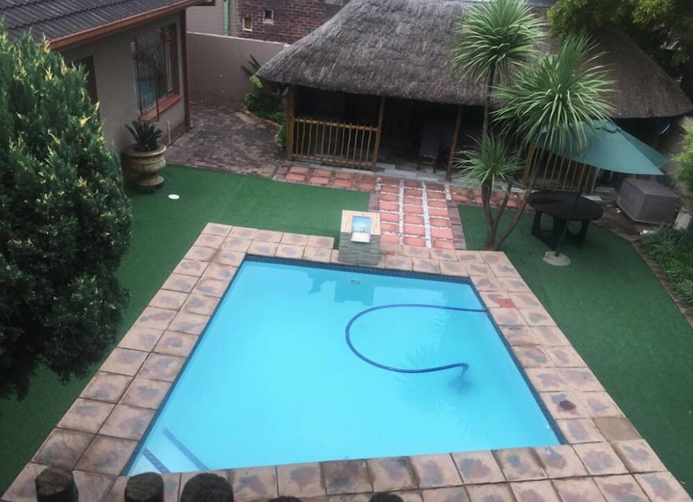 Фото Lauren Palace Guest House