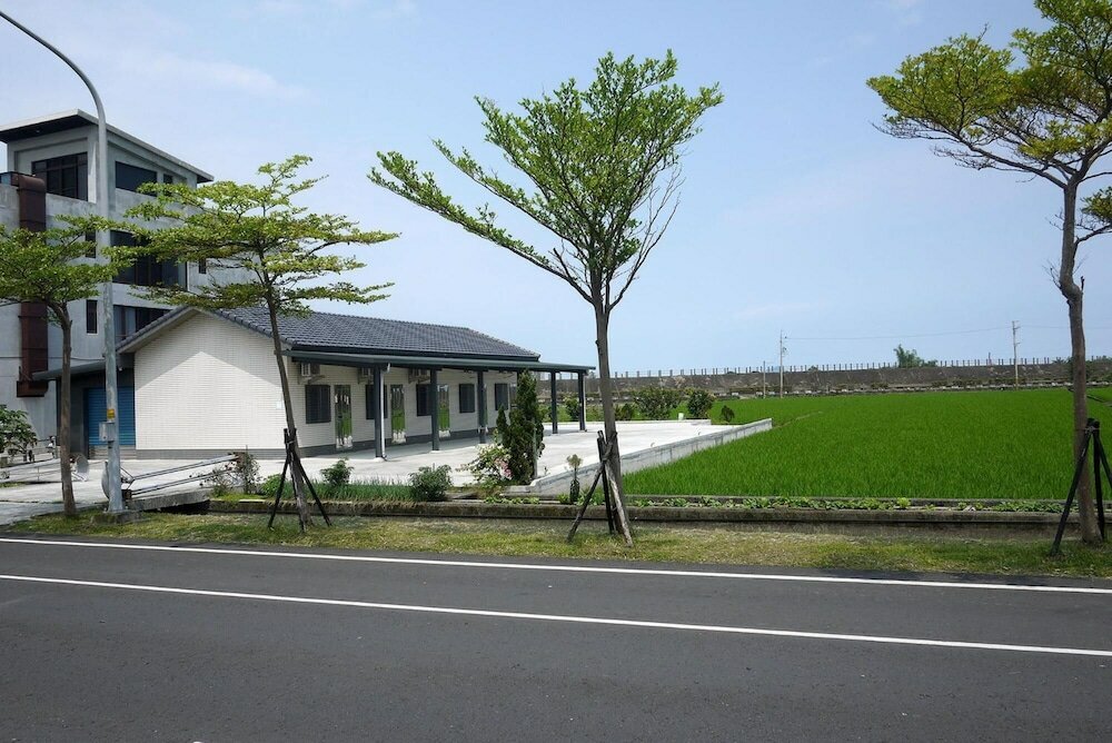 Фото Howj Hostel