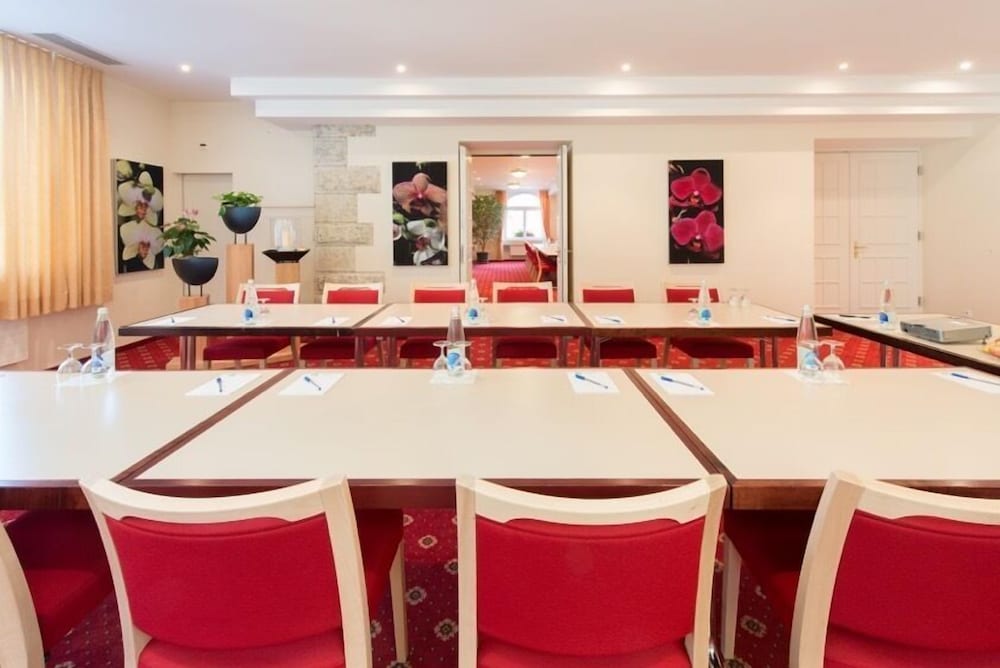 Фото Hotel Promenade