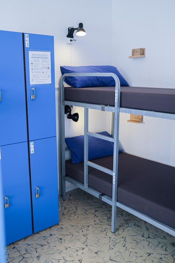 Фото Mana Mana Youth Hostel