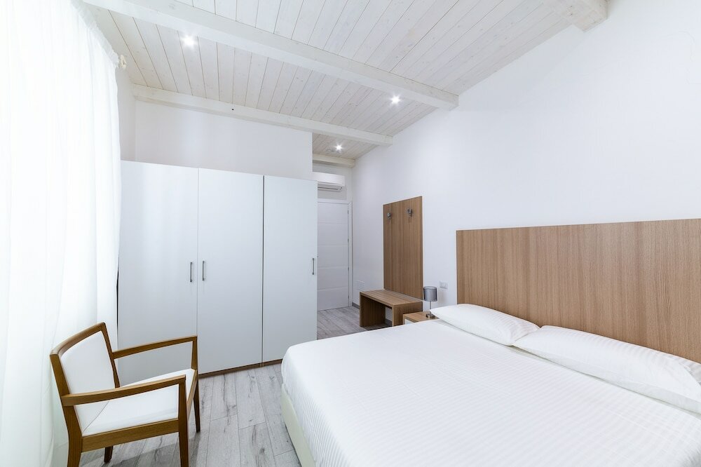 Фото La Promenade