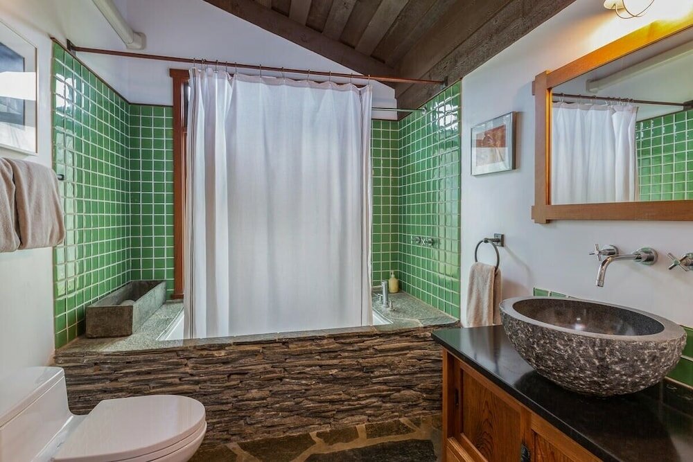 Фото Hale Maluhia Hanalei 1 Bedroom Home by Redawning