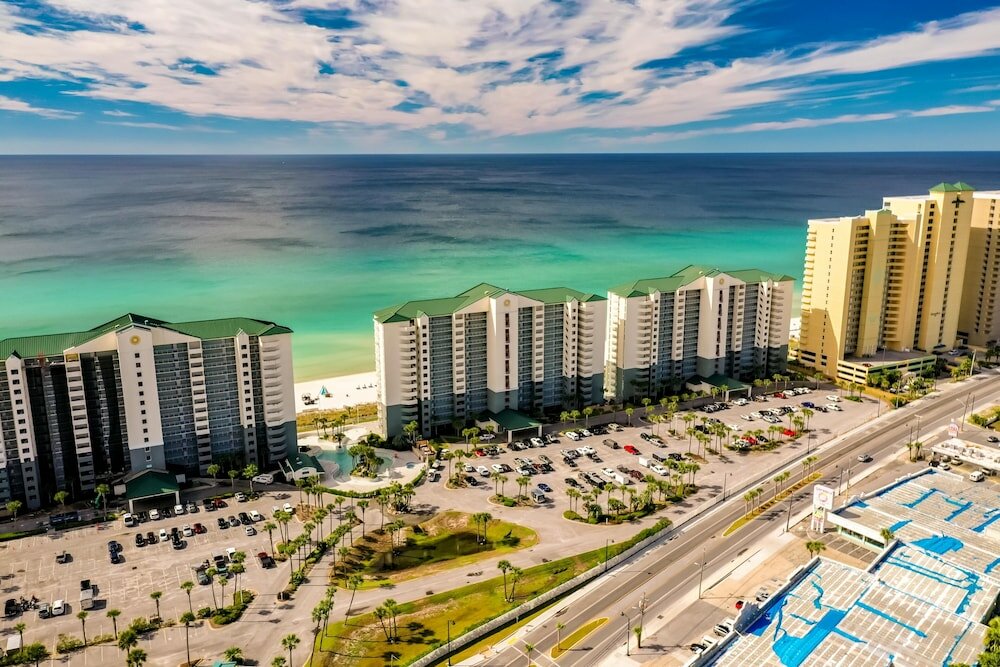 Фото Long Beach by Forehand Rentals