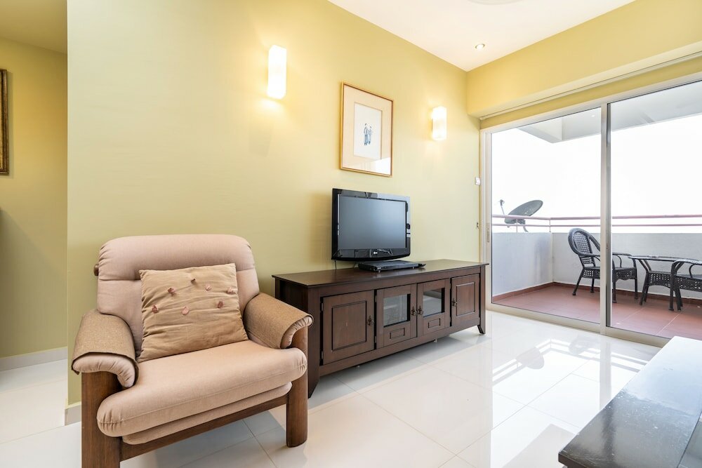 Фото Oyo Home 89794 Uncommon 2br Sri Sayang