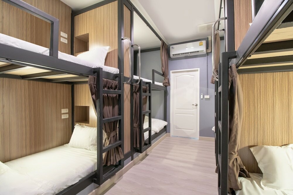 Фото Oyo 726 Sookjai Cafe And Hostel