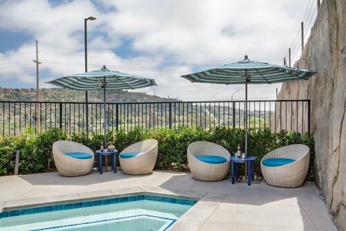 Гостиница Ayres Hotel Vista Carlsbad