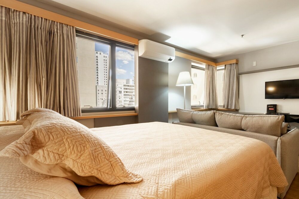 Фото Três de Julho Flats - Jardins