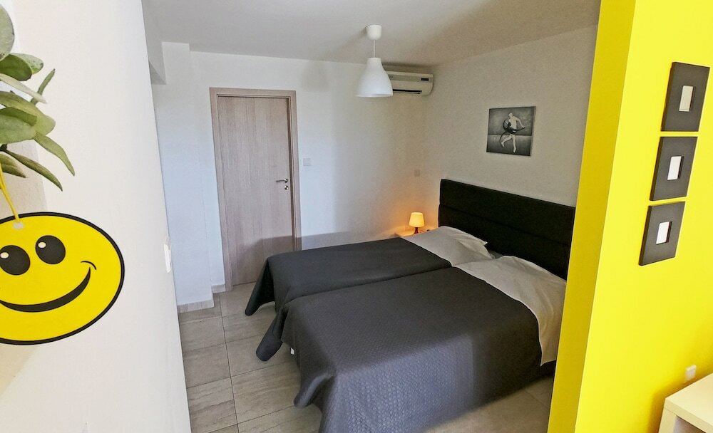 Фото Rainbow Apartments