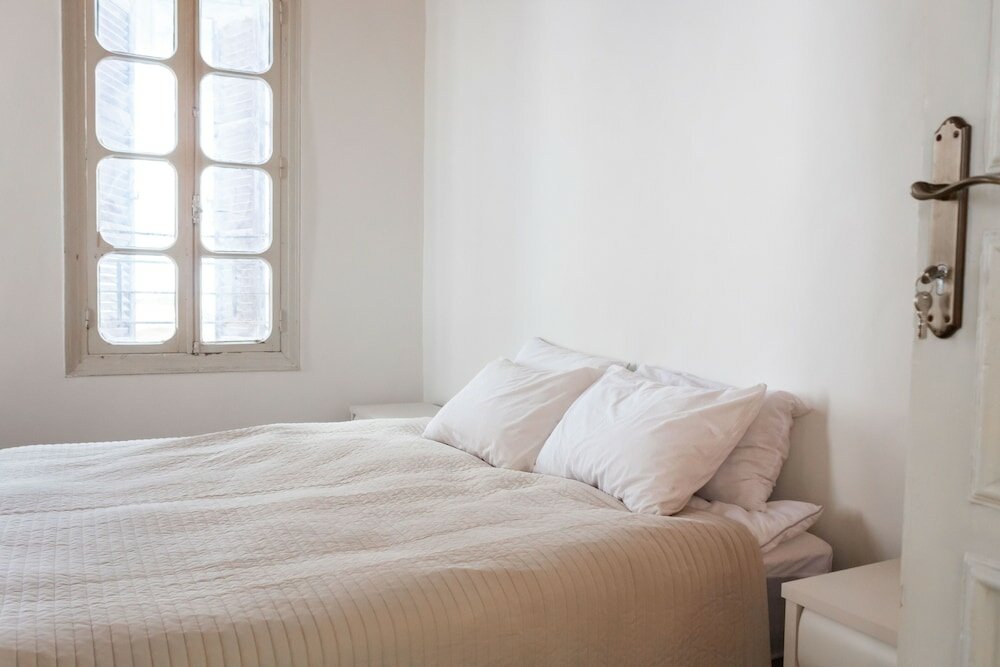 Фото Modern Downtown 3br by Ahlan Hospitality