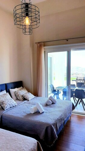 Гостиница Luxurious Brand New Flat Sea View