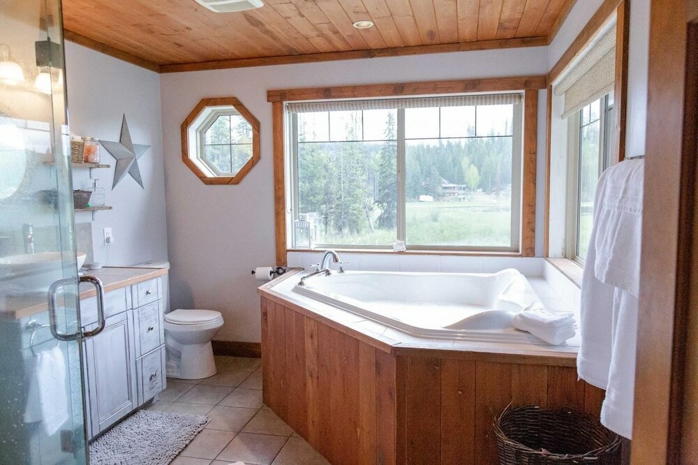 Фото Idabel Lake Estate