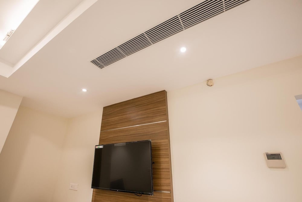 Фото Hotel Sma Grand Inn