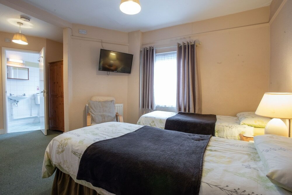 Фото The Coach and Horses