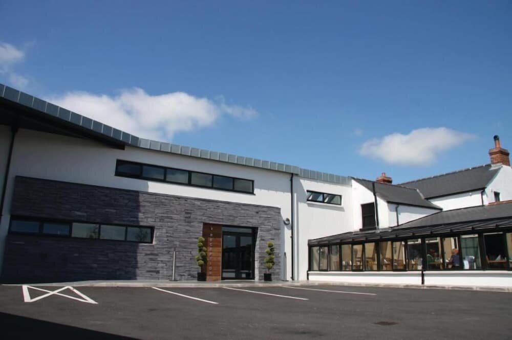 ENCLOSURE in Ballyrobin
