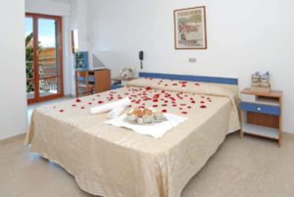 Фото Hotel President