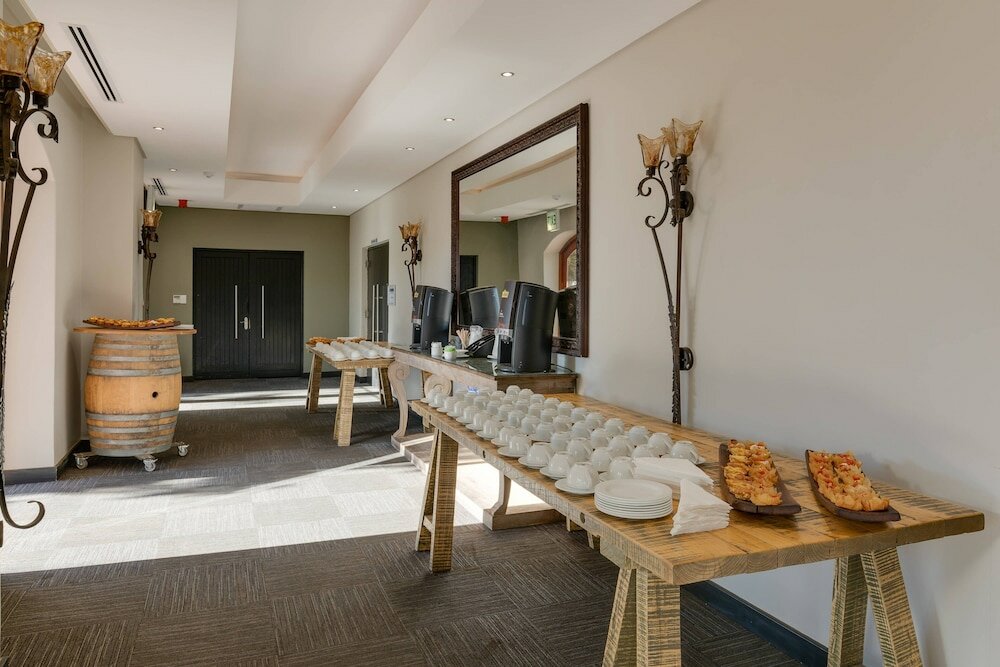 Фото Protea Hotel Cape Town Durbanville