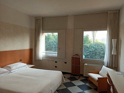 Гостиница Centro Siloe Residence Hotel в Милане
