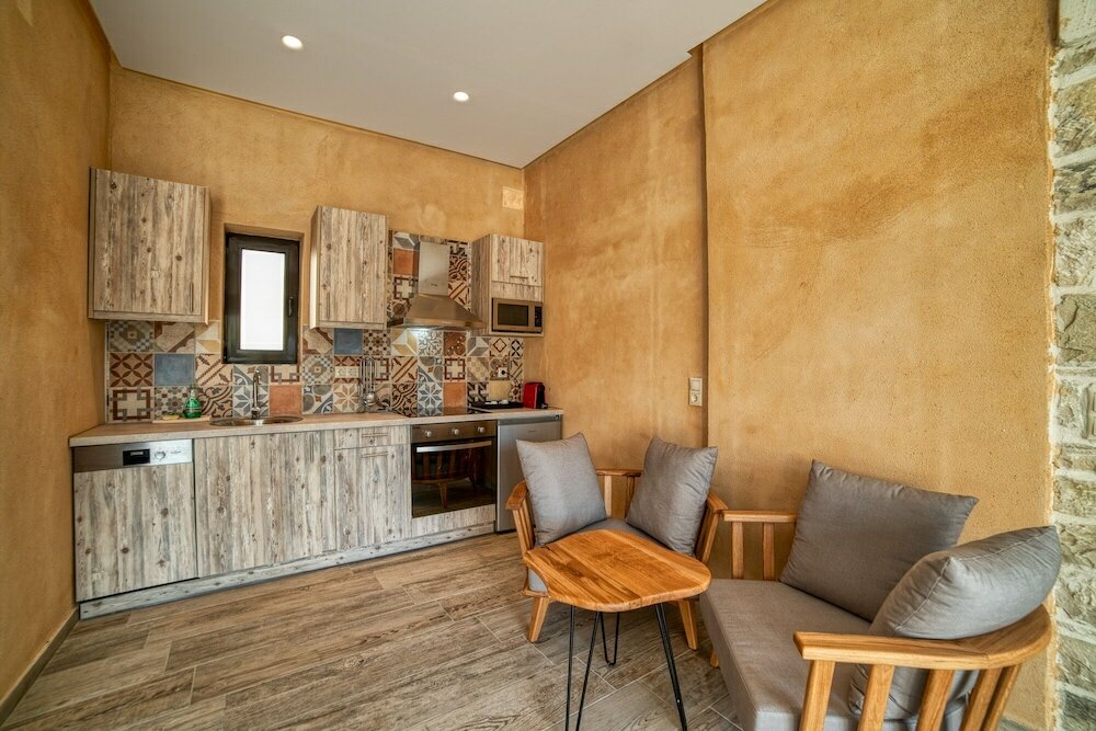 Фото Olive Luxury Suites - Adults Only