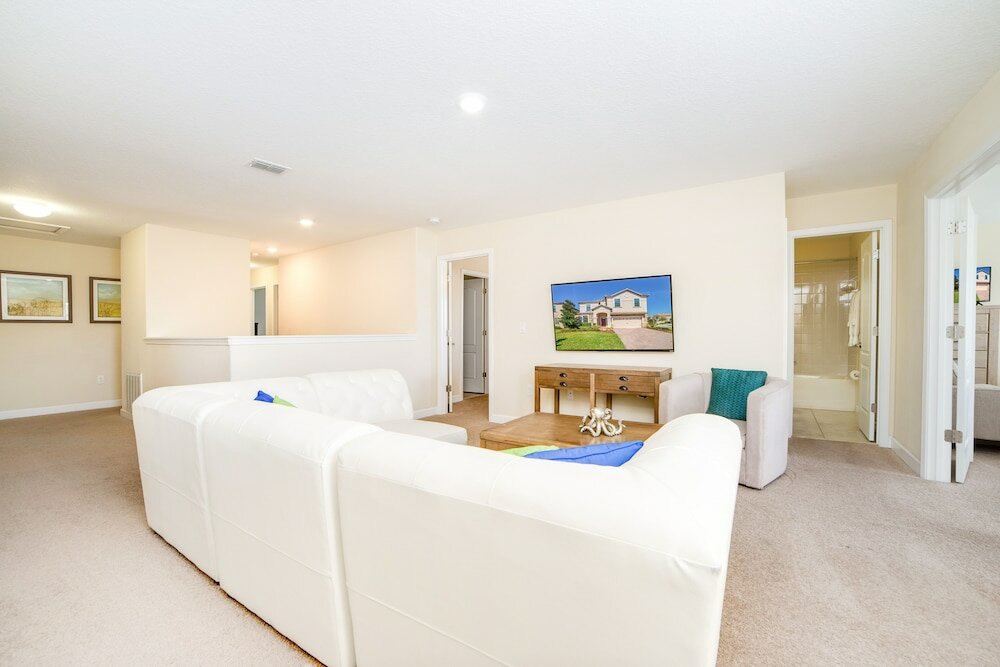 Фото 1450 Rolling Fairway Drive