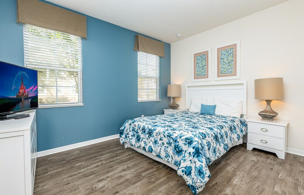 Фото Fantastic 4br 3ba with Pvt Pool with Lake view near to Disney