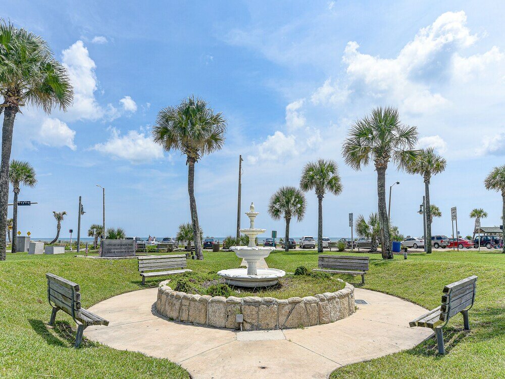 Фото South Beach Club 205