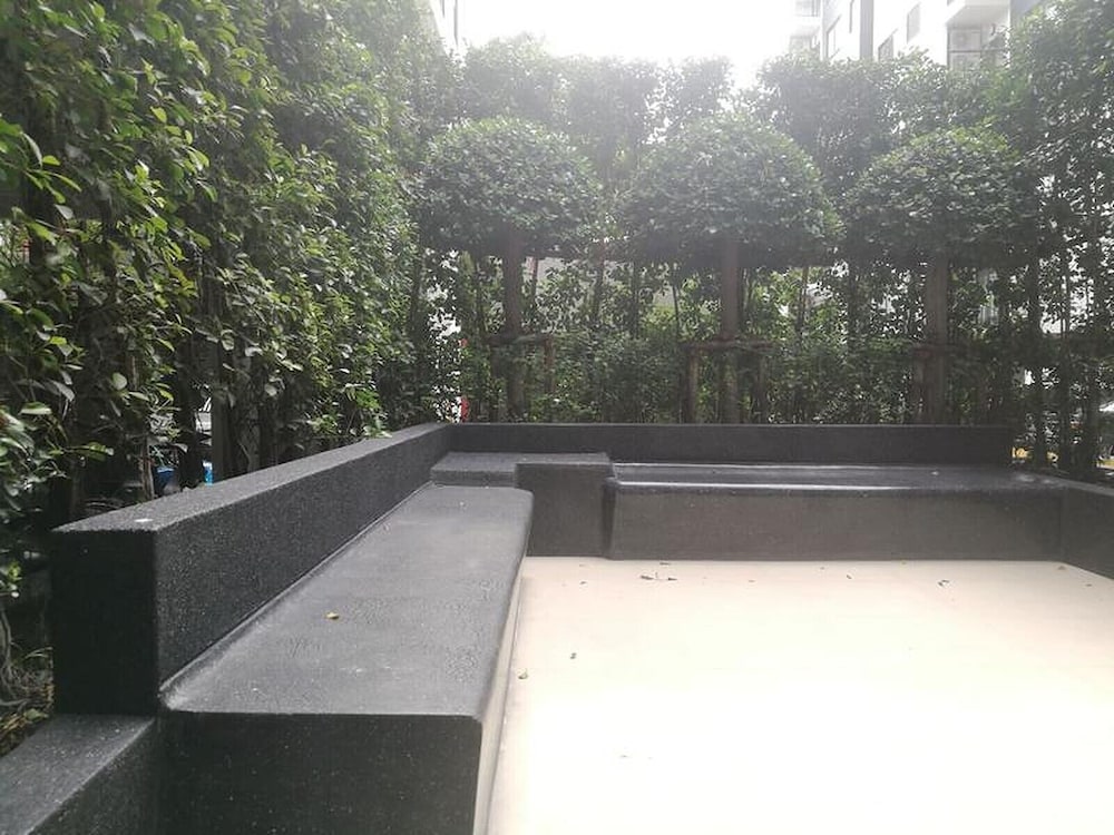 Фото Brand New Luxury 1 Br Near 2mrt 2bts 3 Shopping