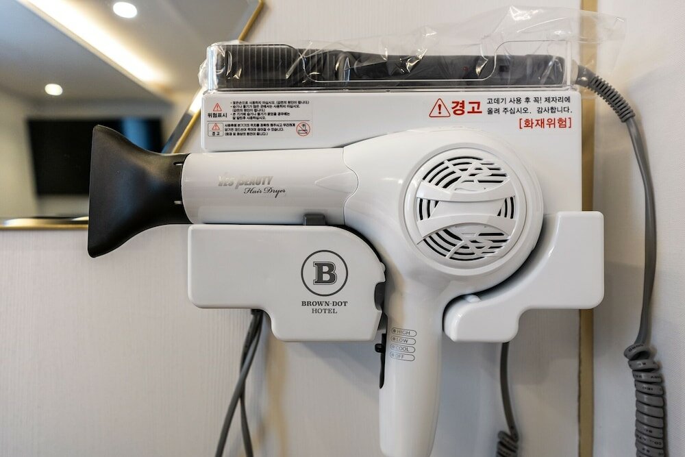 Фото Brown Dot Hotel Suwon